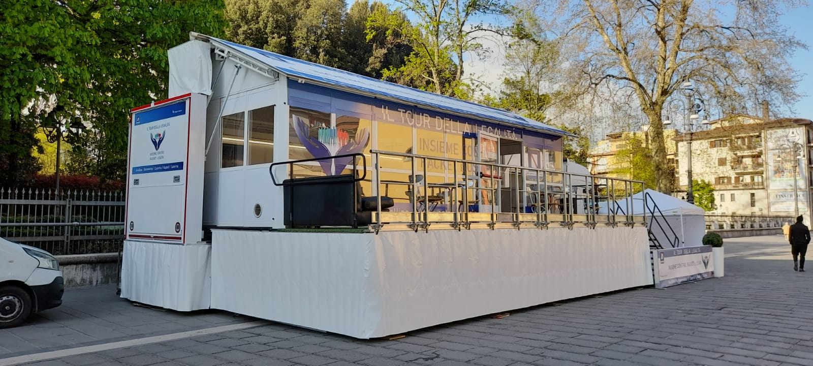 Big Jumbo lato dx Hospitality (1) Big Jumbo lato dx Hospitality (1)